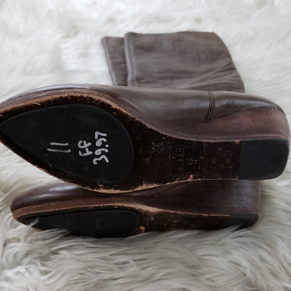 Frye Brown Missy Tall boots size 11M - Picture 7 of 7